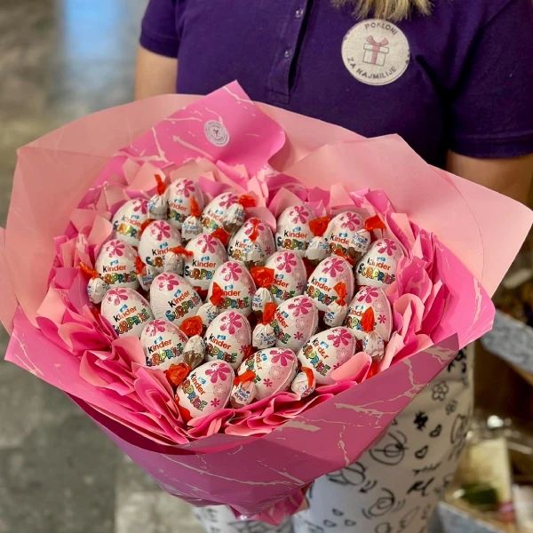 Slatki jestivi buket od 22 Kinder jajeta - Slika 1