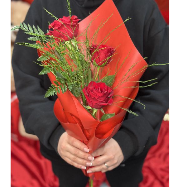 Buket "Tri crvene ruze" - Slika 1